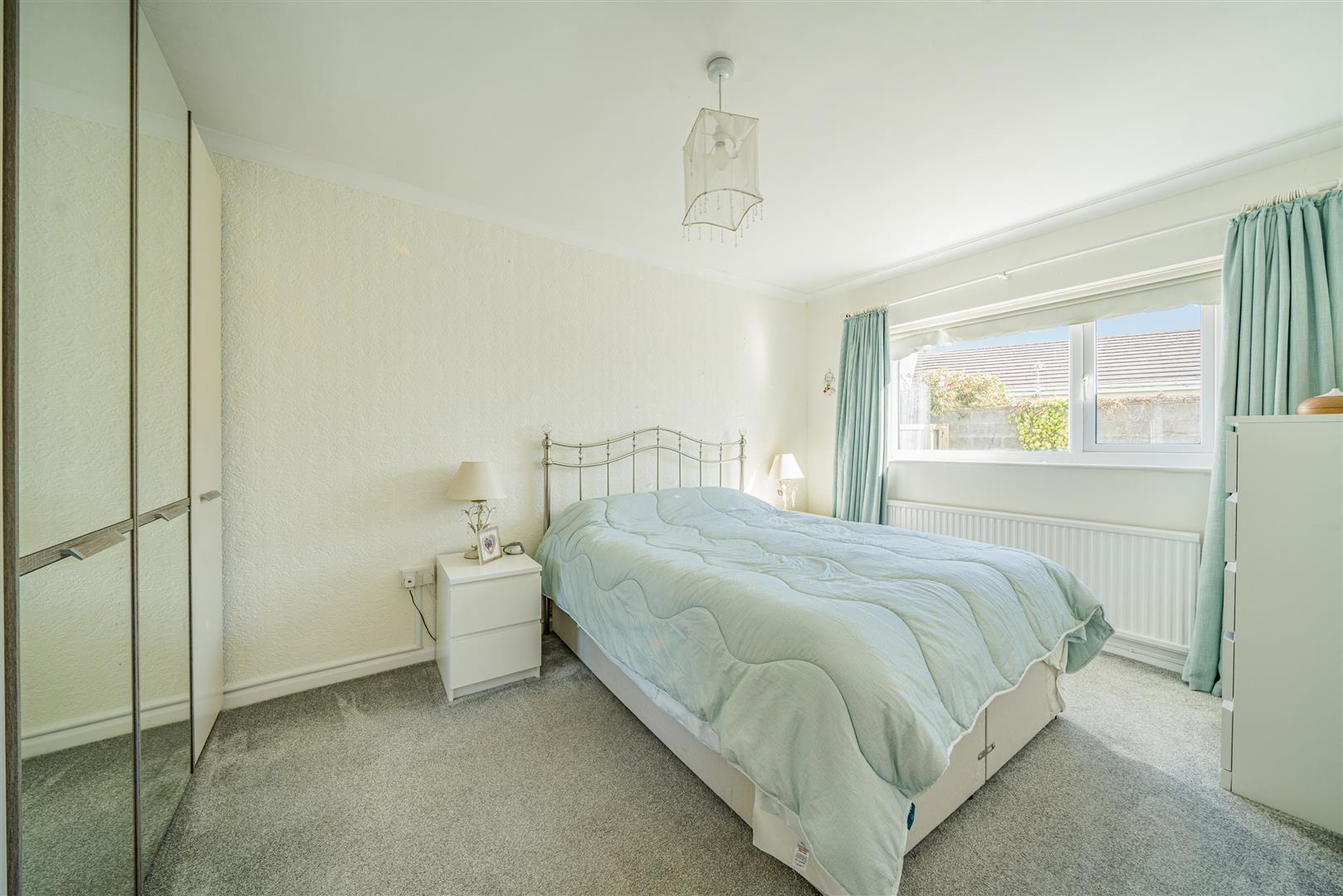 Maenor Helyg, Pembrey, Burry Port, SA16 0TU